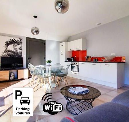 Apartmán Le Nid Discret Avec Balcon Et Parking Prive Gratuit Sarlat-la-Canéda Exteriér fotografie